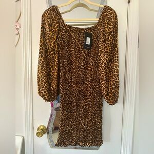 BNWT, FASHION NOVA long parachute, sleeve leopard, print fitted dress W/M